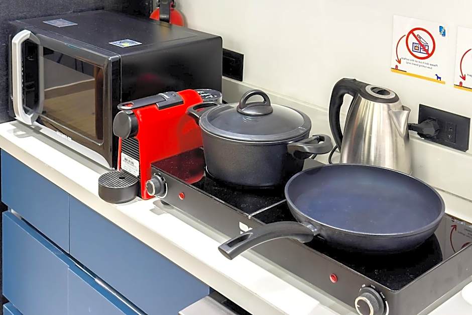 The 2 BDR Sapphire Condo 5 min to CAI Airport