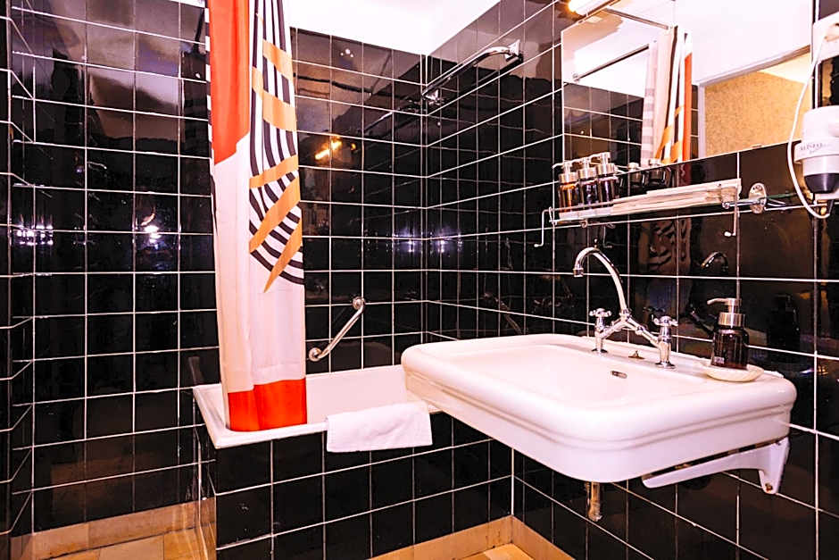 Kulturhotel Hessenland Kassel Innenstadt by stay awesome