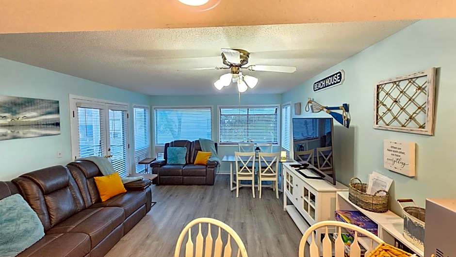 2BR/2BA Condo at Arcadian Dunes Building 10-238