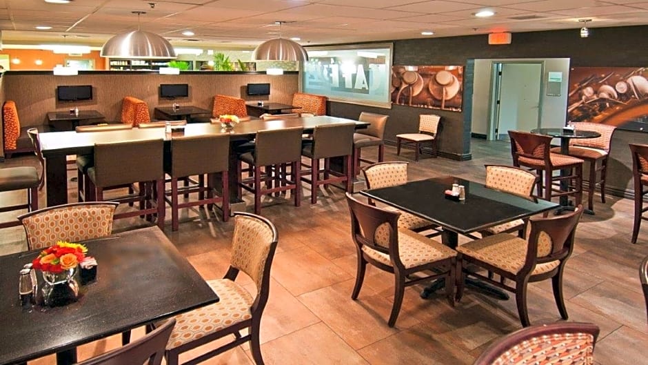 Holiday Inn Hotel & Suites Slidell By IHG