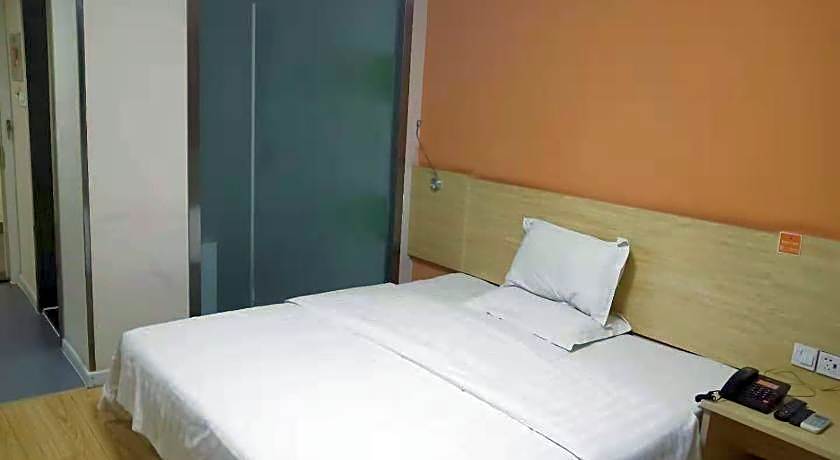 7Days Inn Zibo Dongsi Road Shengshi Xincheng