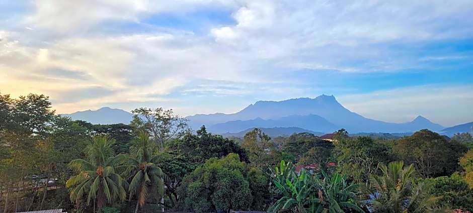 Mountain View Guest House KB