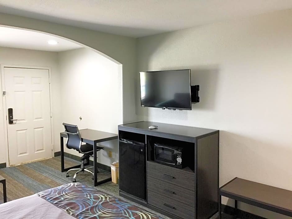 Americas Best Value Inn & Suites Mont Belvieu Houston