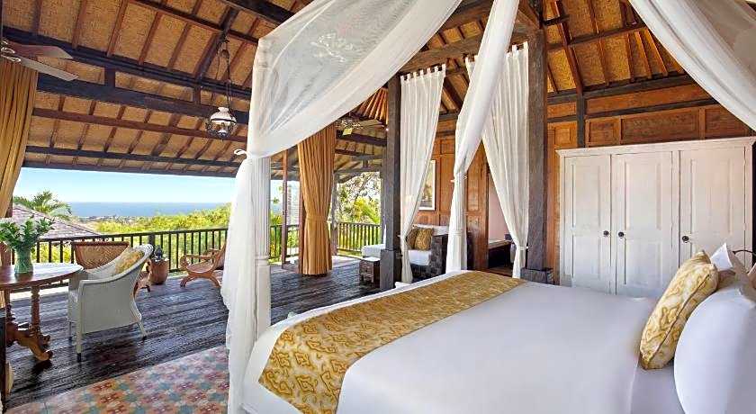 Hidden Hills Villas
