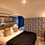 Brisbane House Hotel