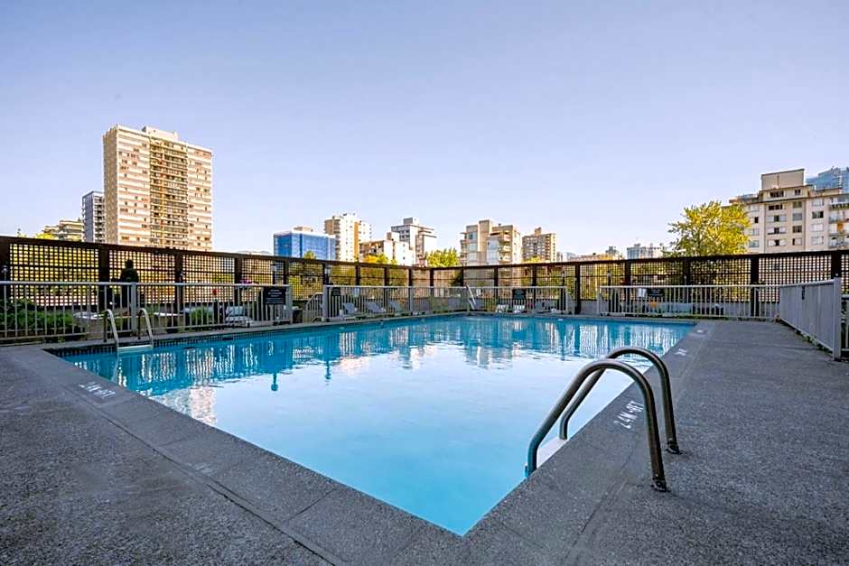 Sandman Suites Vancouver on Davie