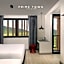 PRIME TOWN - Posh & Port Hotel PHUKET