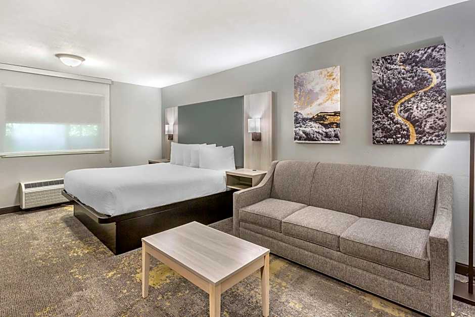 Best Western Plus Weston Inn