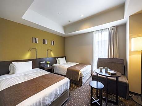 Twin Room - Non-Smoking