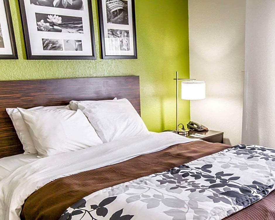 Sleep Inn near Outlets