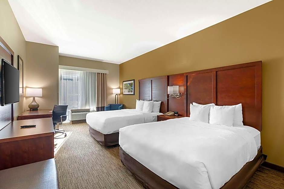 Comfort Inn & Suites