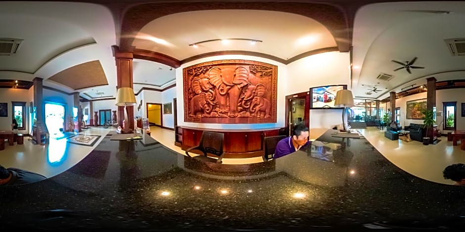 Seasons Riverside Hotel