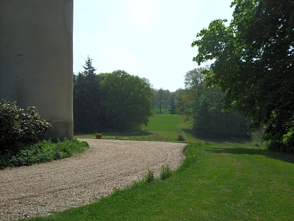 Château de La Ville-Huë