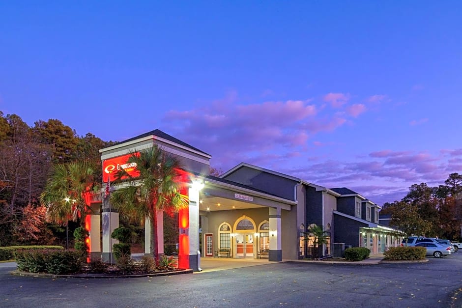 Econo Lodge Inn & Suites Cayce I-26 Airport