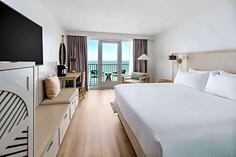 Gulf Front King Room with Balcony