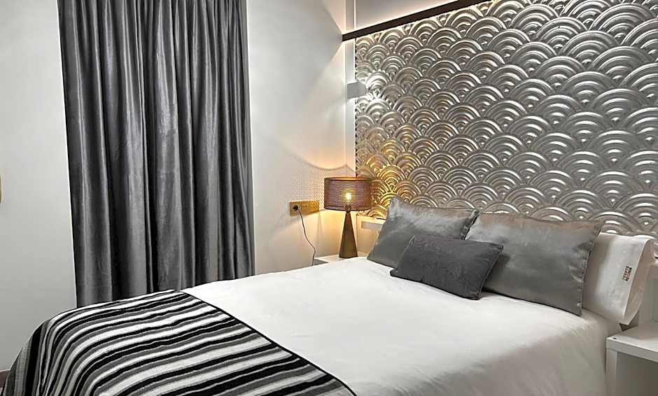 HOTEL FUENTE REDONDA LUXURY