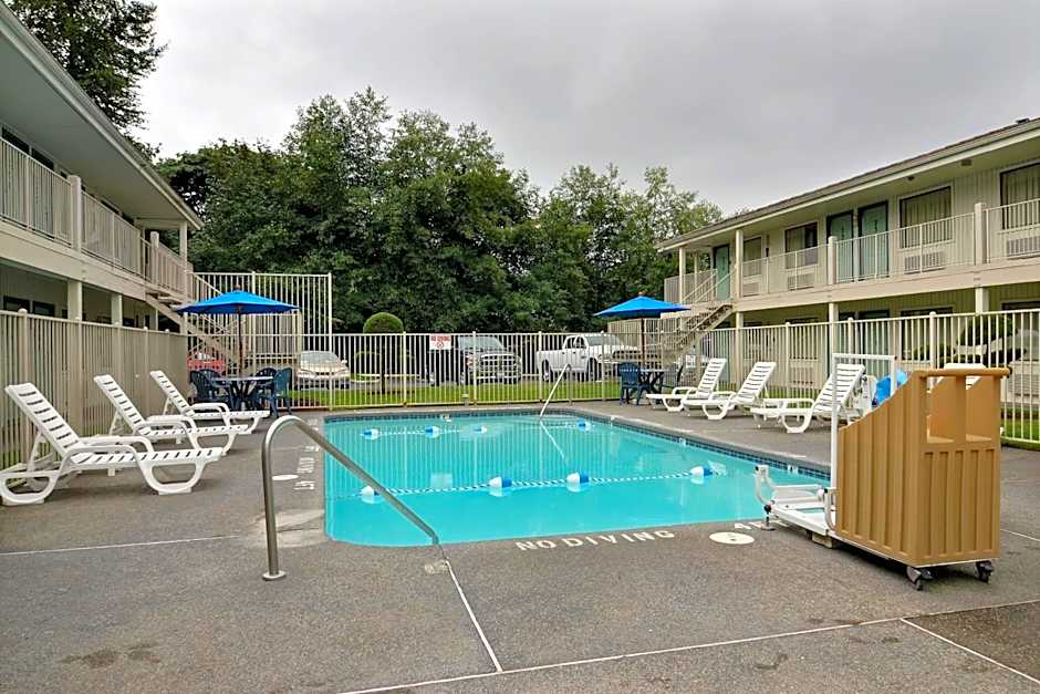 Motel 6-Seattle, WA - South