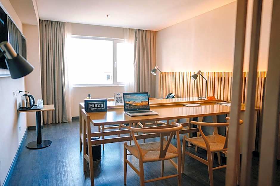 Hampton By Hilton Bariloche