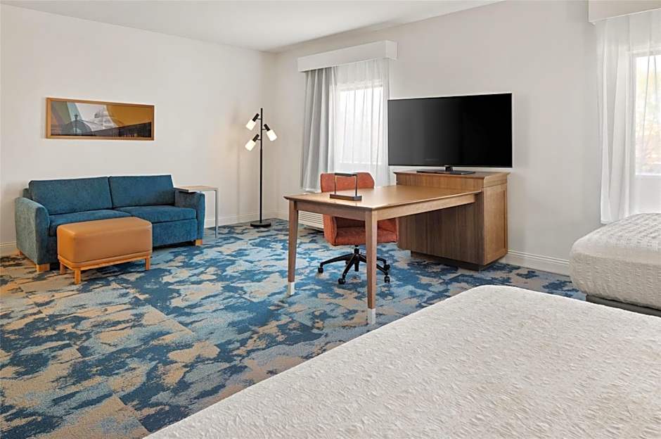Hampton Inn By Hilton Minneapolis/Roseville, MN