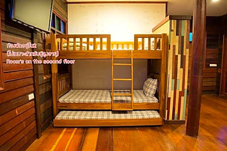 Standard Family Room