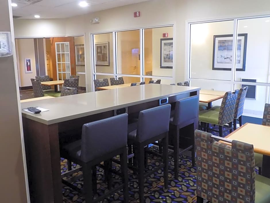 Country Inn & Suites by Radisson, Evansville, IN