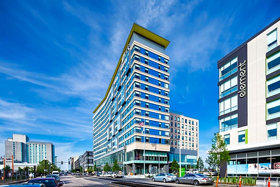 Aloft Boston Seaport District