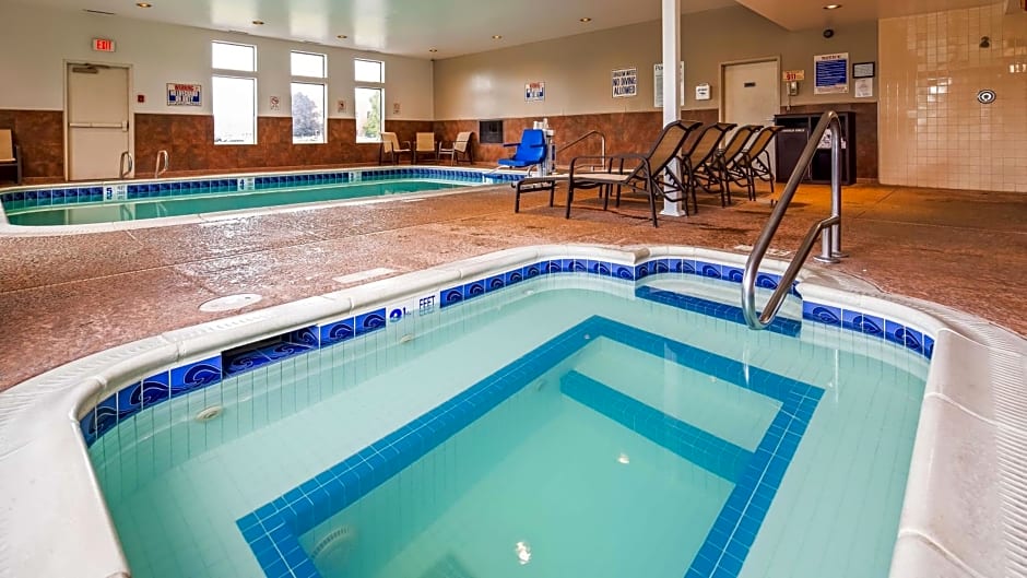 Best Western Plus Liverpool - Syracuse Inn & Suites