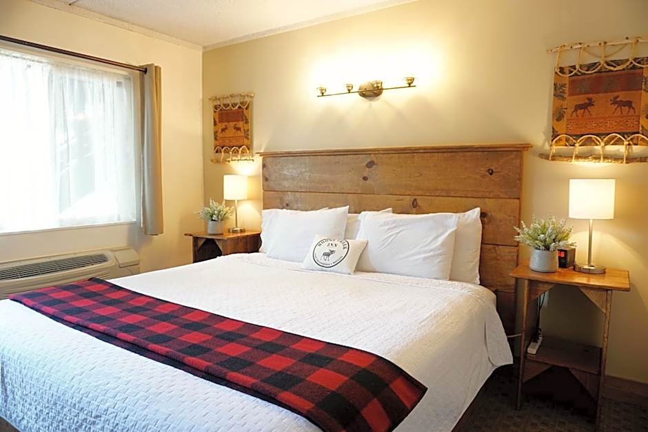 Moose Creek Inn