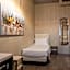 Hotel Embassy