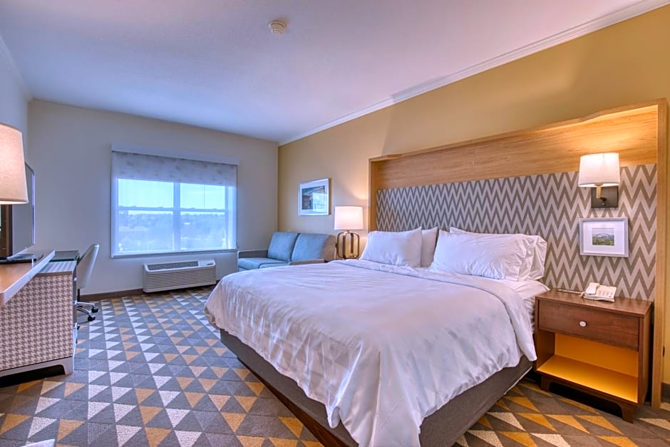 Holiday Inn Hotel & Suites Madison West - Middleton By IHG