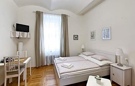 Room 1 with En-Suite