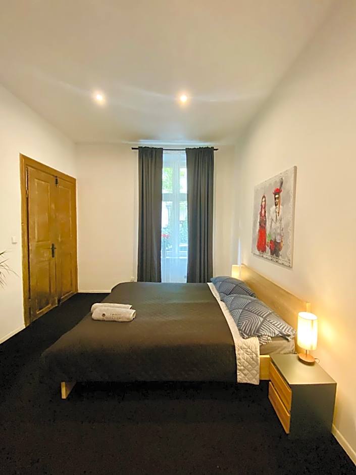 Topolove Rooms & Apartments