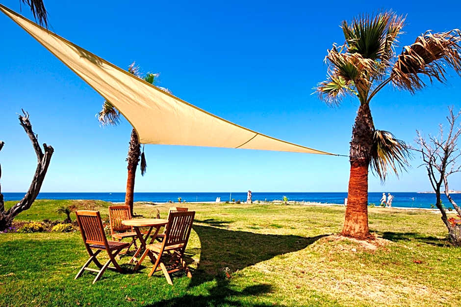 Amphora Hotel & Suites