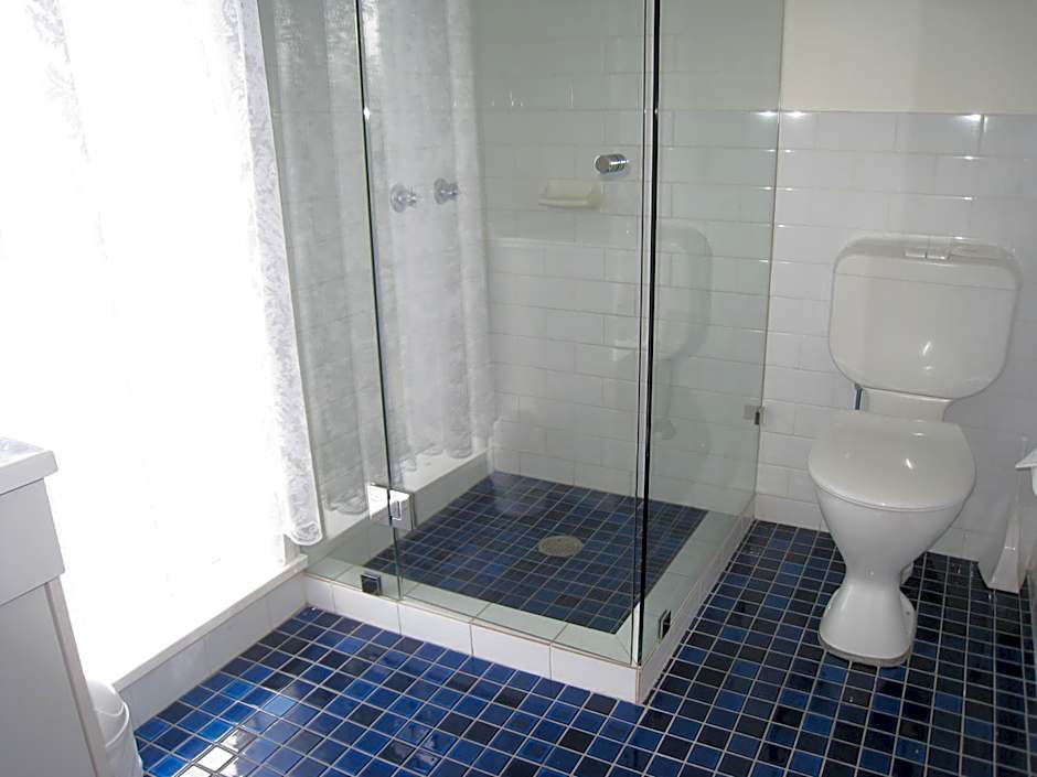 Country Lodge Motor Inn