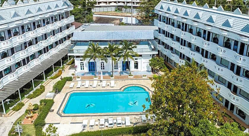 Blue Carina Inn Hotel (SHA Plus)