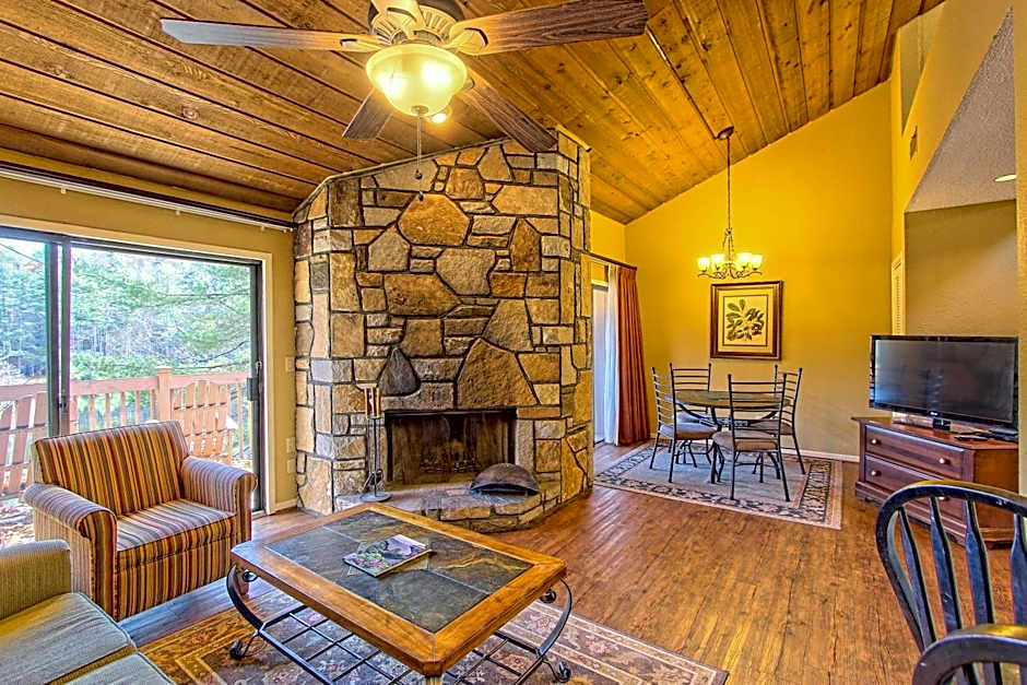 Foxhunt at Sapphire Valley