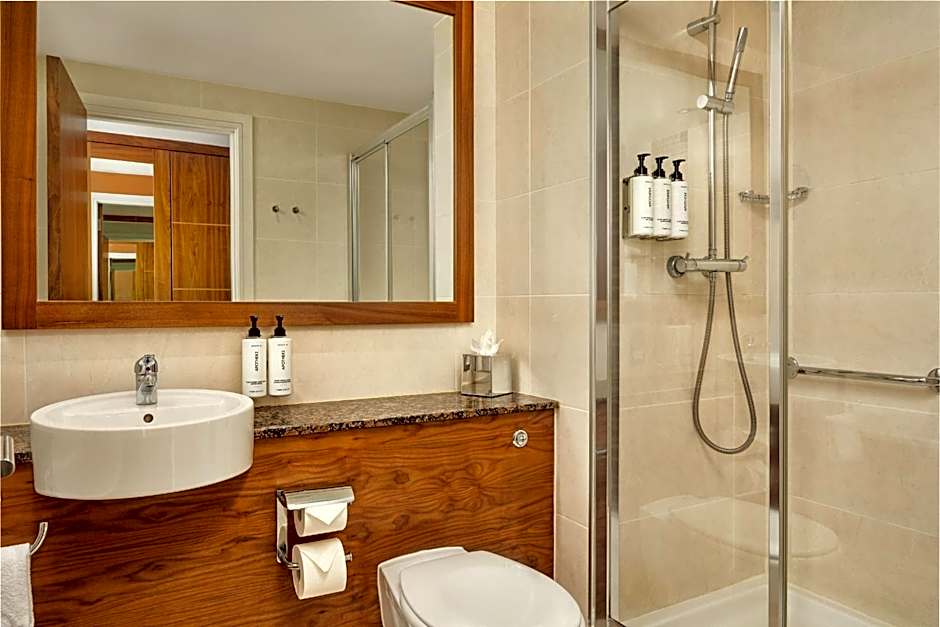 The Gateway Hotel