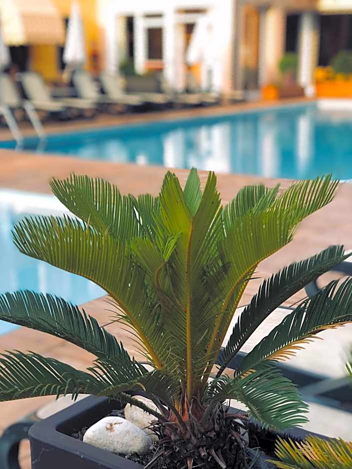 Green Park Hotel