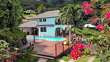 Villa Maroe ( Last floor with pool and deck)