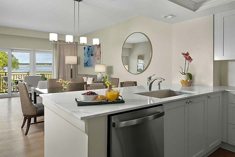 Marriott's Harbour Point And Sunset Pointe At Shelter Cove