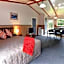 Fairy Springs Motel