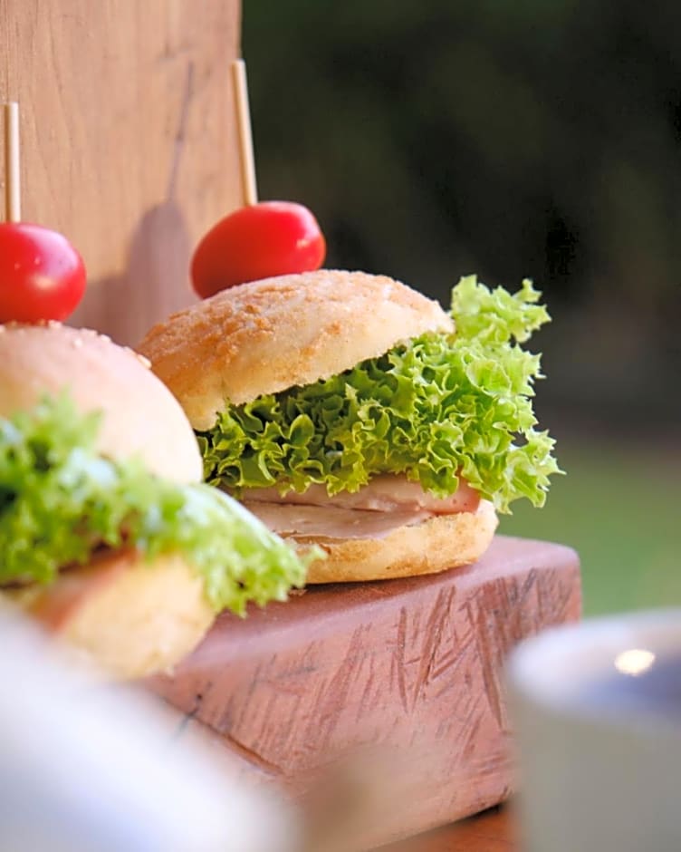 BWHALE guest house B&B