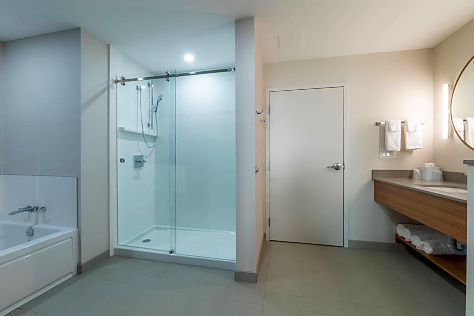 Fairfield Inn & Suites by Marriott Salmon Arm