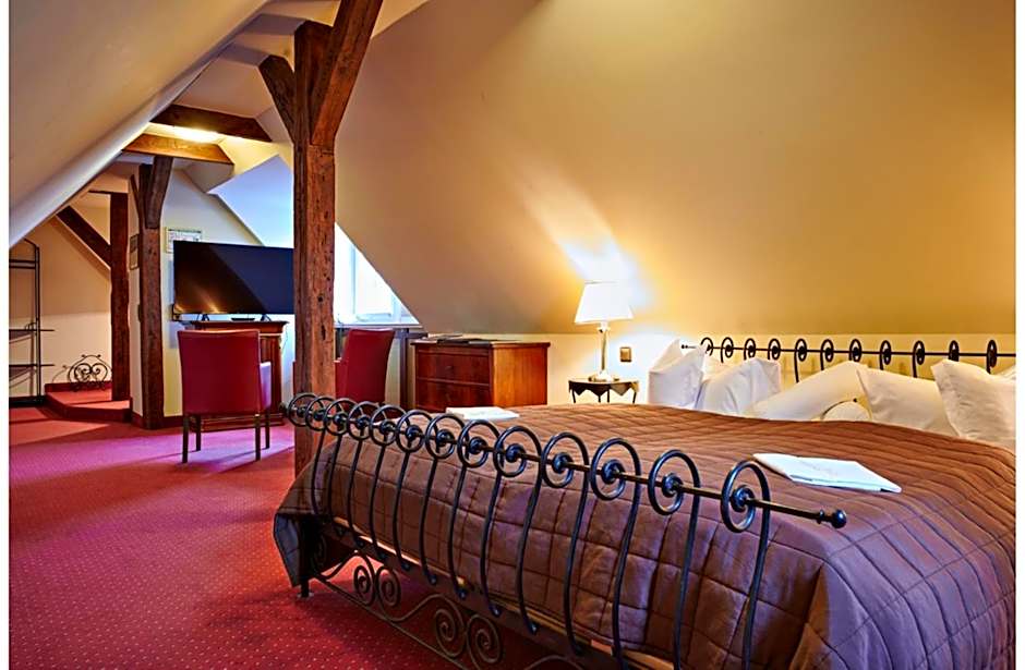 Photo 1 of 6 of Deluxe Suite