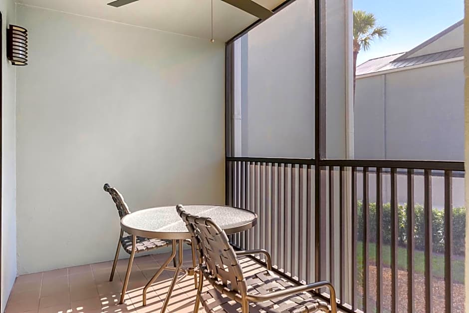 Parkway International Resort