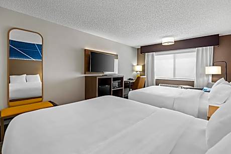 Queen Room with Two Queen Beds - Non-Smoking