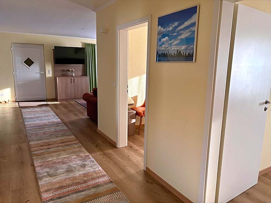 Ellen Hotel