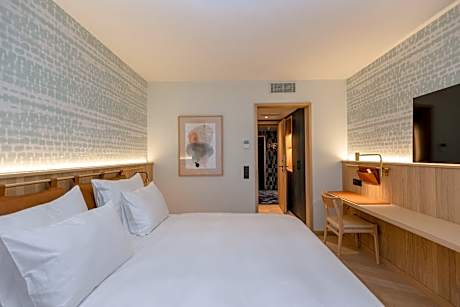 Standard Single Room City View