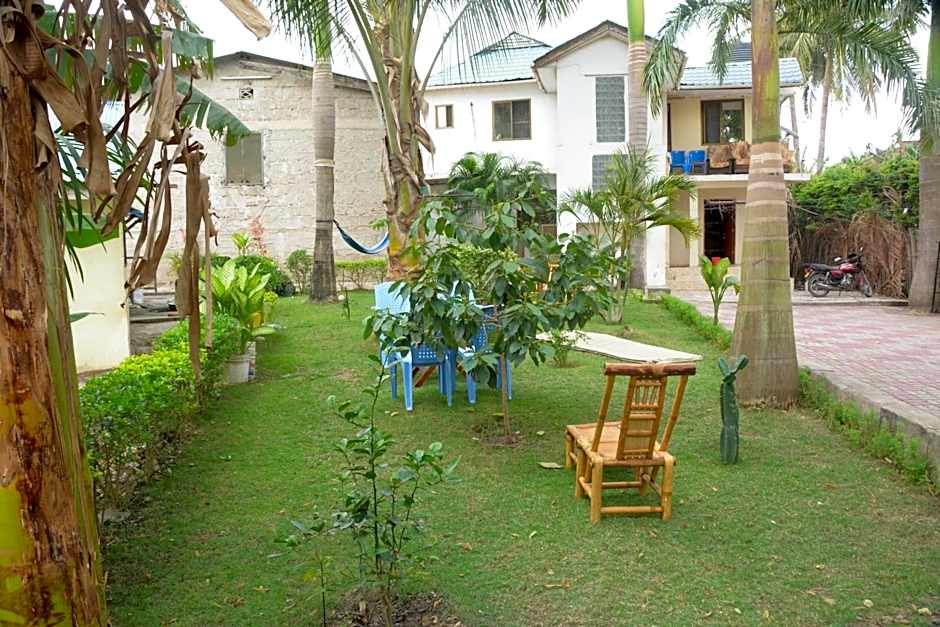 JJ & JE Family House