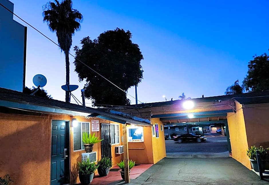 DAY N NIGHT INN - Near Universal Studios Hollywood